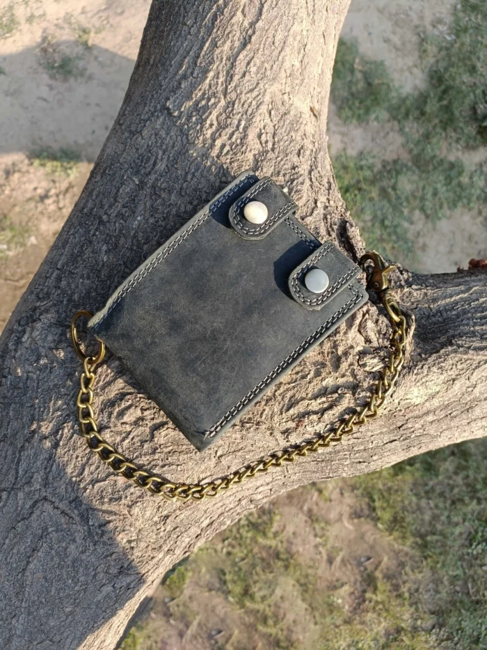 Bifold Men’s Vintage Leather Biker Wallet